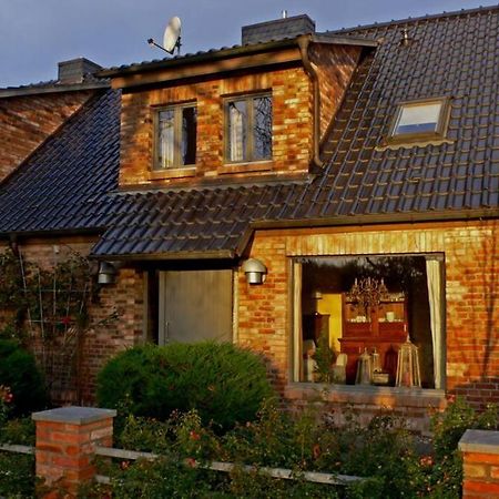 Ferienwohnung In Peetzig Am See 안게르문데 외부 사진