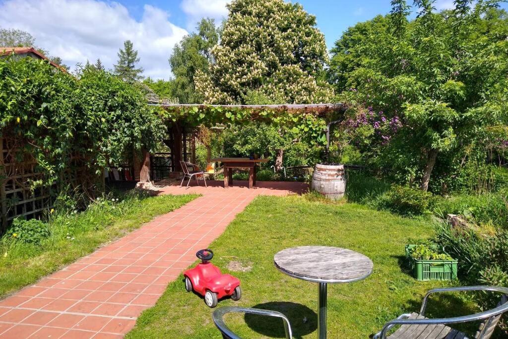 Ferienwohnung In Peetzig Am See 안게르문데 외부 사진